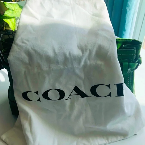 Vintage EUC Green Coach Satchel! - Picture 6 of 6